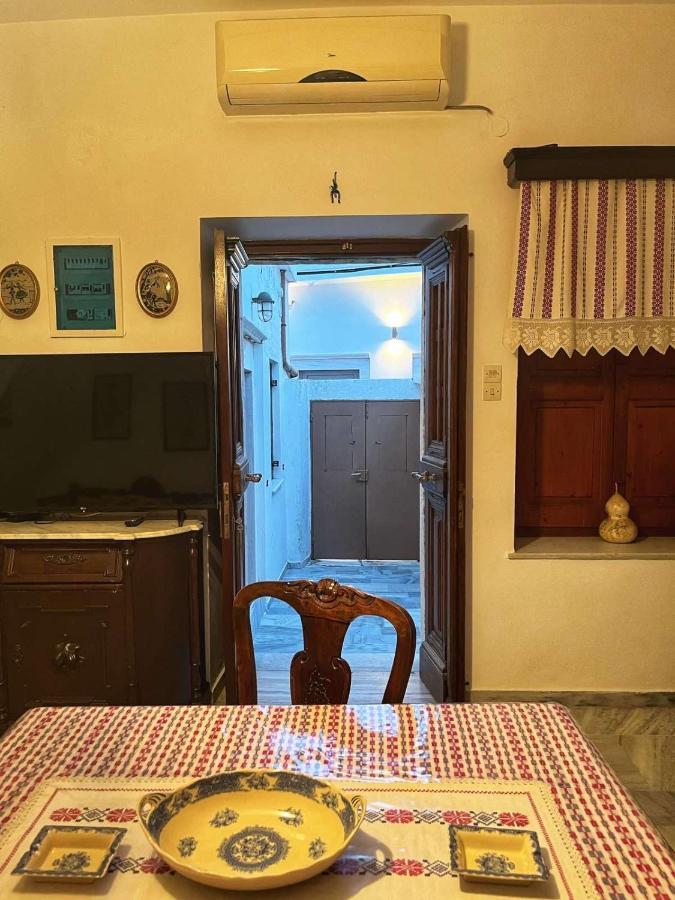 Partarolos Traditional House Aperathos Exterior photo